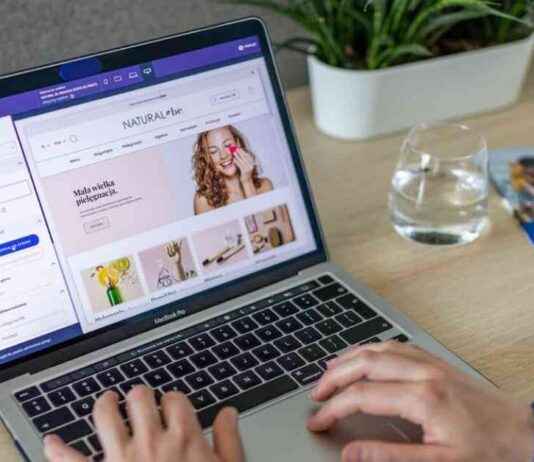 Transforming Wealth through the Rise of Online Shopping news-10102024-114238