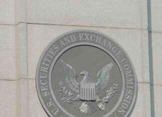 FBI Arrests Alleged SEC Hacker Linked to Fake Bitcoin ETF Approval Tweet news-17102024-195515