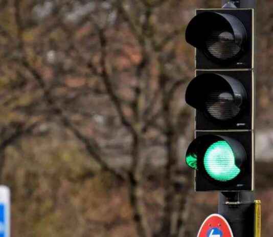 Bitcoin Price Approaches $70K, Receives Bullish Signal news-21102024-081615