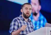 Chainlink Collaborates with Top Financial Firms to Enhance AI and Blockchain Corporate Actions Data Reporting news-22102024-021958