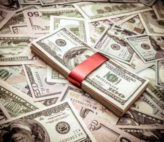 ETH ETFs Attract Record Inflows Alongside BTC ETFs: A Comparison eth-etfs-attract-record-nflows-alongside-btc-etfs-a-comparison