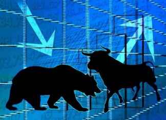 BTC Indicator Turns Bearish Amid Trump’s Trade War Rhetoric btc-ndicator-turns-bearish-amid-trumps-trade-war-rhetoric