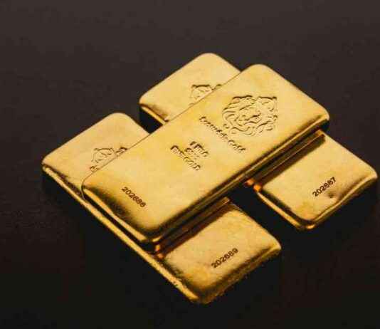 Gold-Backed Crypto Surges as Wall Street Forecasts $3,000 Prices gold-backed-crypto-surges-as-wall-street-forecasts-3000-prices