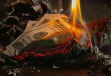 safemoon-to-launch-memecoin-on-solana-after-burning-supply