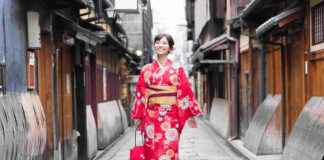 The Kimono Takeover: How This Timeless Piece Became 2025’s Biggest Fashion Trend kimono, kimono dress, kimono robe, kimonos, japanese kimono, kimono party