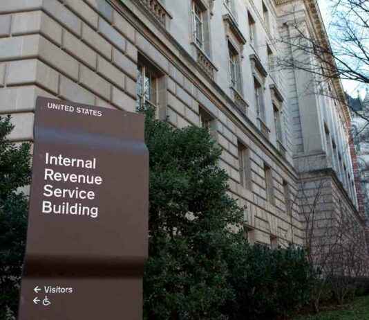 Simplifying Crypto Regulation: Lessons from IRS for SEC simplifying-crypto-regulation-lessons-from-rs-for-sec